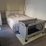Apartamento Gaestehaus In Rath-heumar Colónia