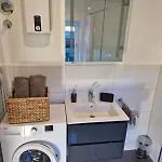 Gaestehaus In Rath-heumar Apartmán *