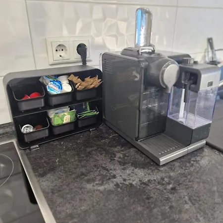 Apartment Gaestehaus In Rath-heumar *