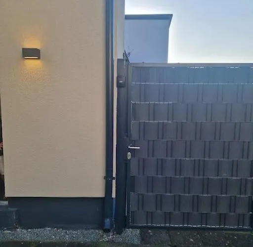 Gaestehaus In Rath-heumar * Cologne