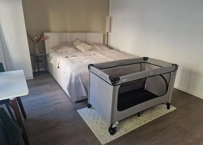 شقة Gaestehaus In Rath-heumar كولونيا