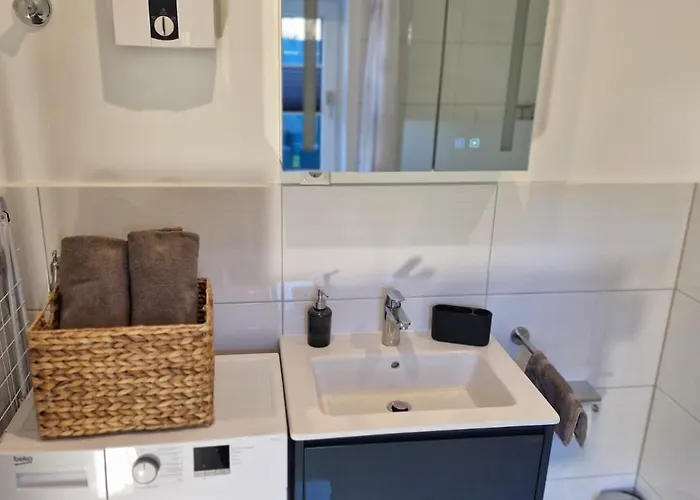 Gaestehaus In Rath-heumar Апартаменты *